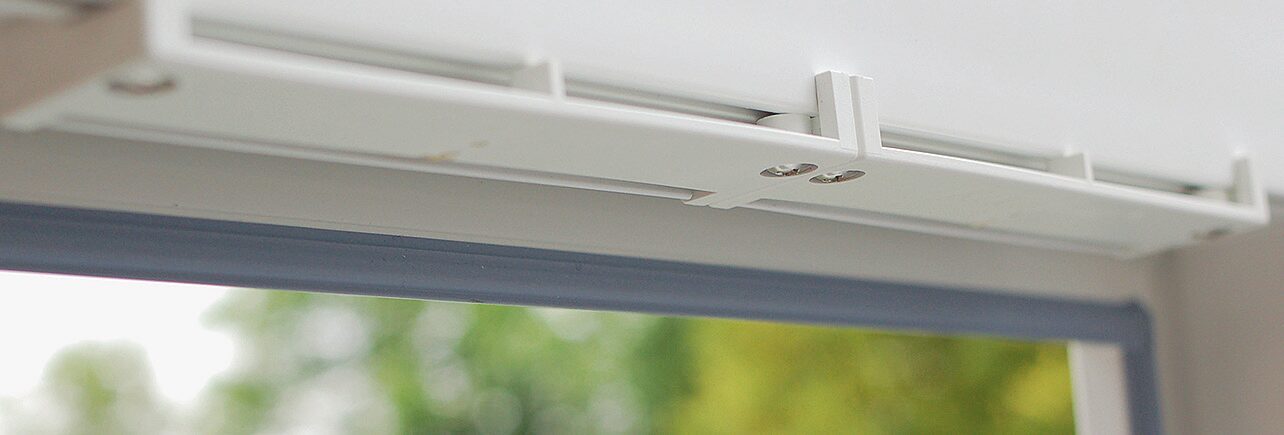 Fensterfalz-Lüfter im Rahmen für automatische Frischluft